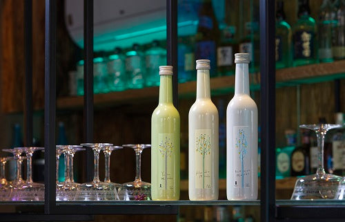 Sour makes you happy - get our citrus liqueurs in your glass!